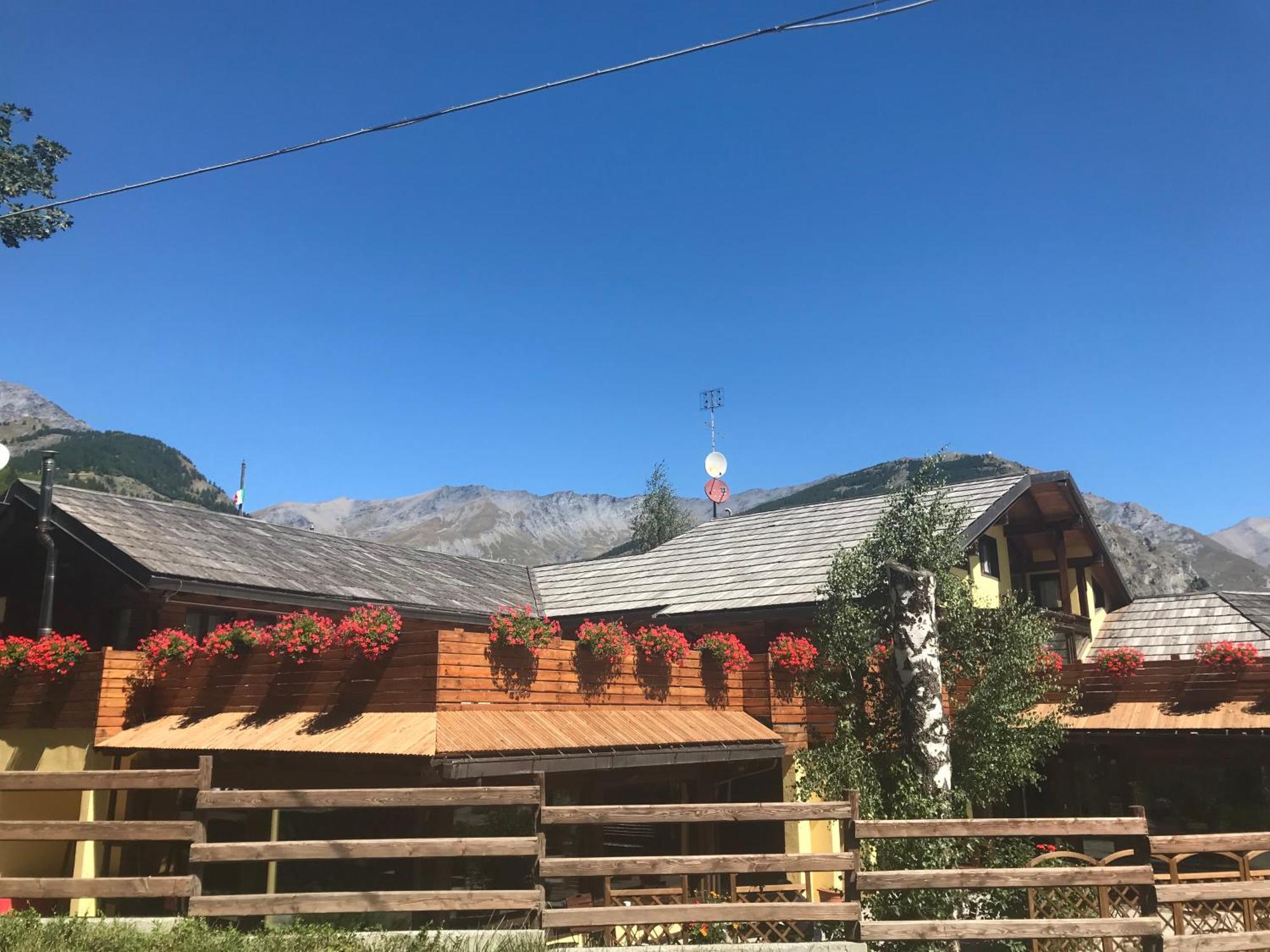 Hotel Ca Fiore Bardonecchia Εξωτερικό φωτογραφία