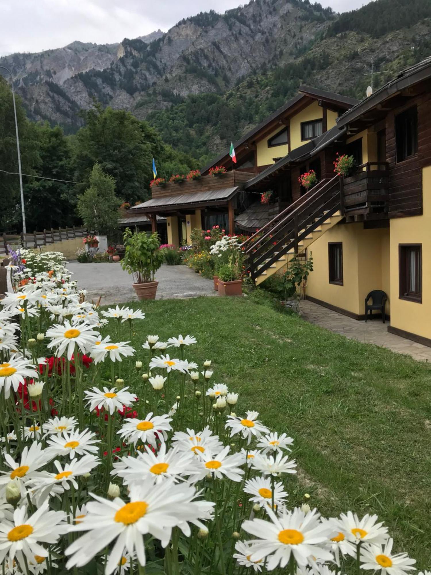 Hotel Ca Fiore Bardonecchia Εξωτερικό φωτογραφία
